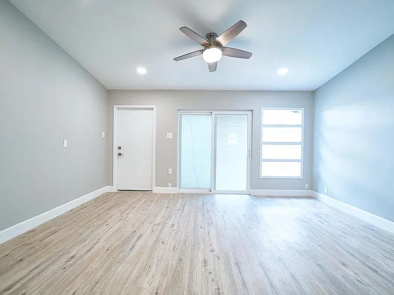 5315 Beechnut St — Photo 5