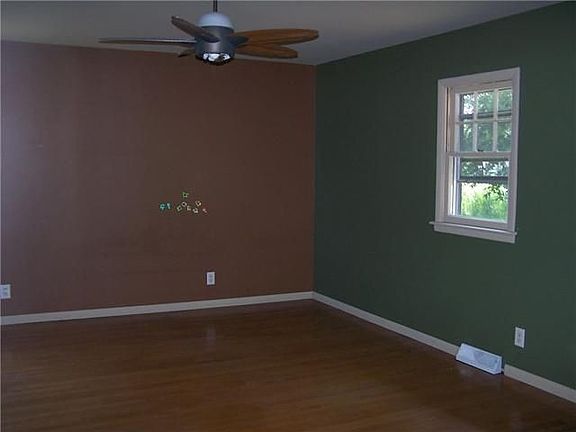 4th image of 5519 E 21st St