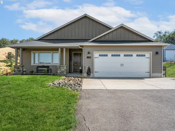 200 Hatfield Dr, Roseburg, OR 97470