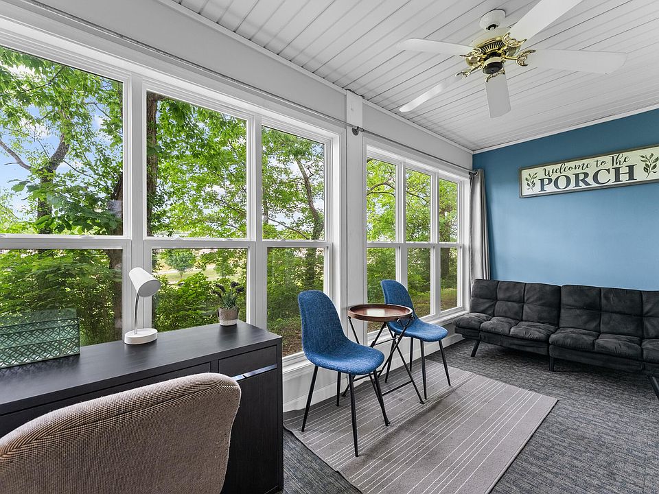1st image of 200 Golf View Drive #3 BLDG A