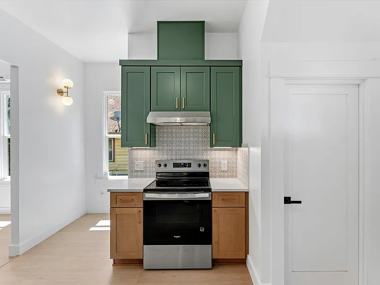 4535 NE Cleveland Ave — Photo 22