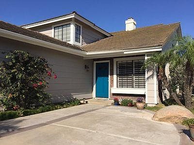 Front Door & Private Courtyard
