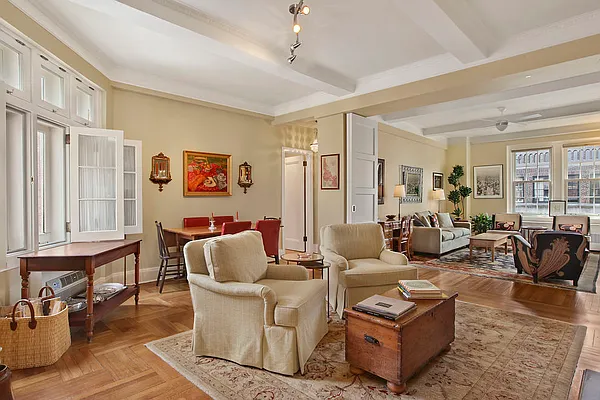 Sold by Corcoran | media 6