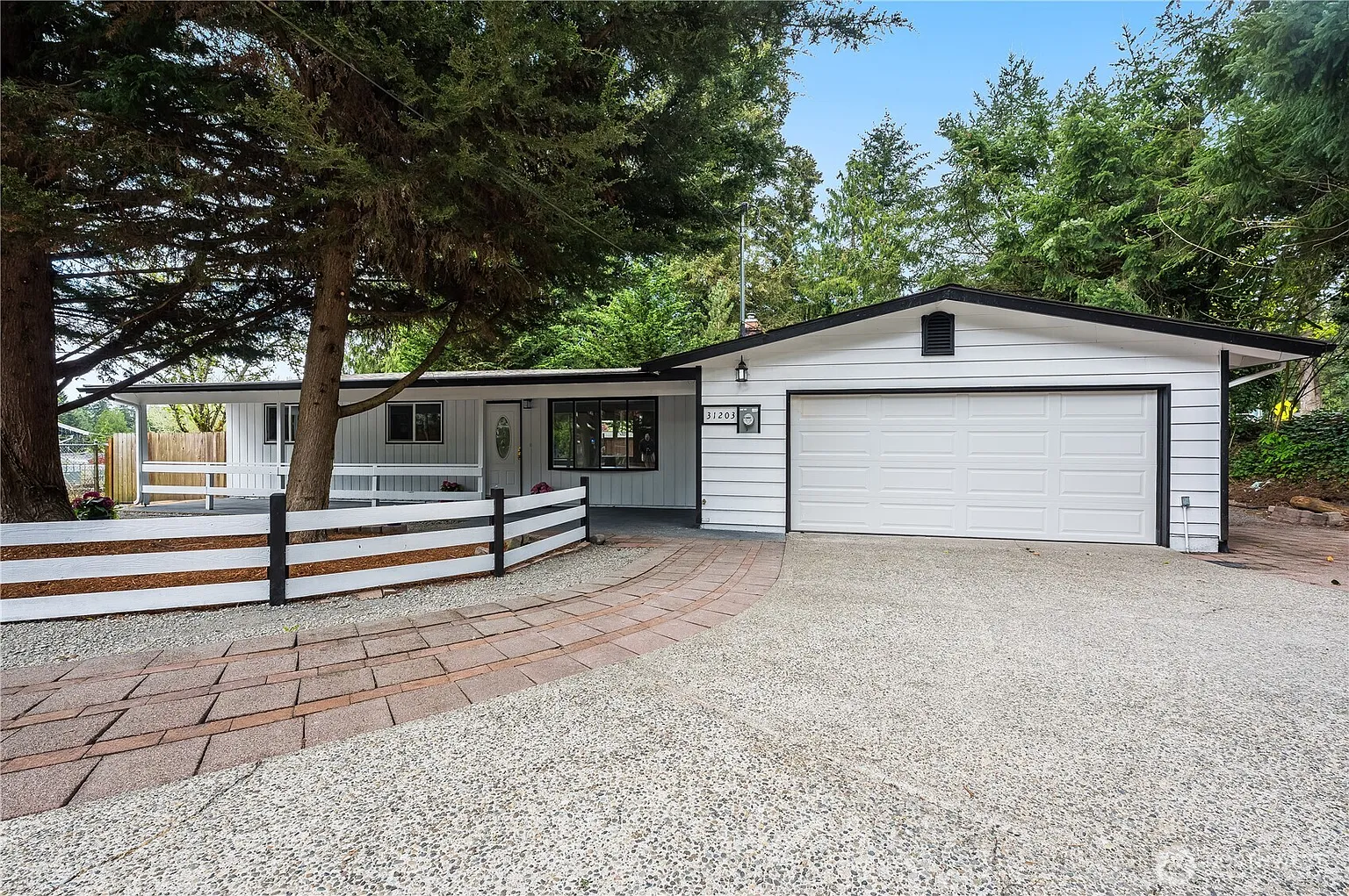 31203 3rd Avenue SW photo 1