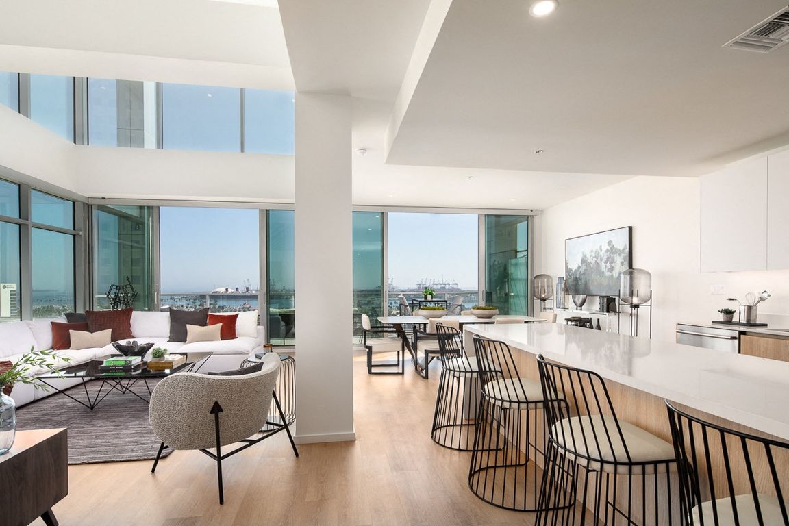 200 West Ocean Living Room