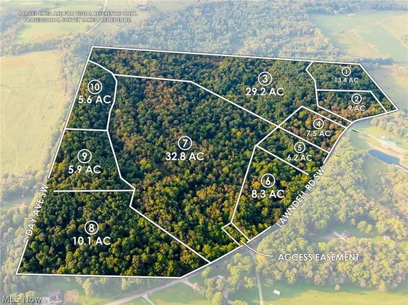 10772 Lawndell Rd SW, Navarre, OH 44662