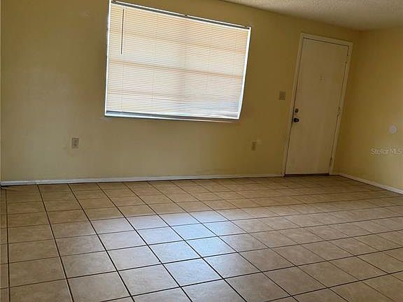 3rd image of 7848 Rusty Oak Dr