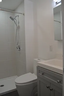 Rented by Keller Williams NYC | media 8