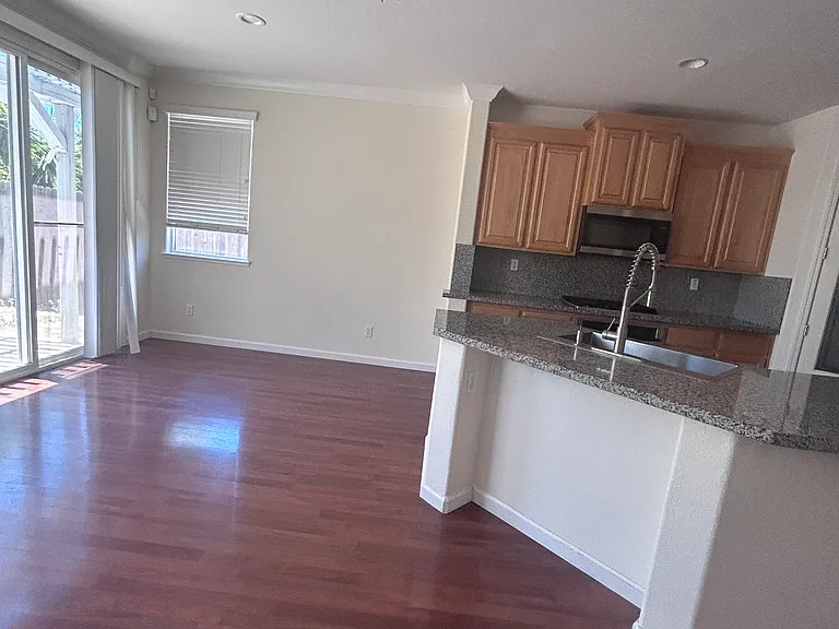 4724 Millner Way — Photo 2