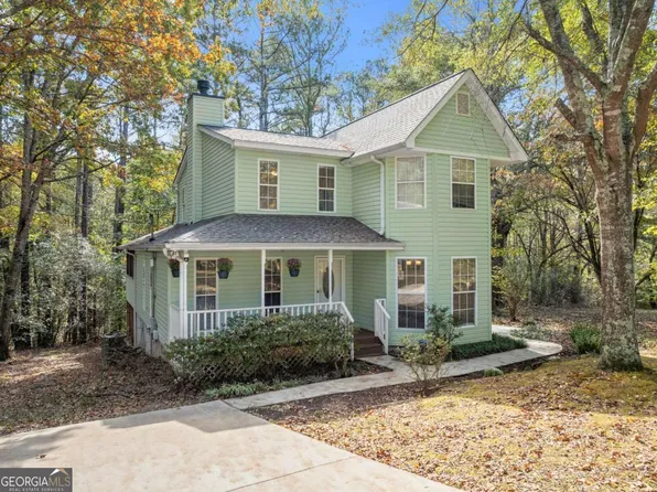 8360 Knight Rd, Gainesville, GA 30506