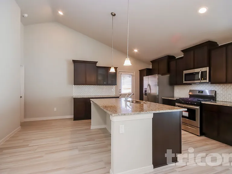 9838 Glen Brook Ln — Photo 6