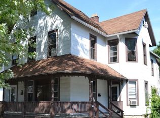 22 Union St, Joliet, IL 60433