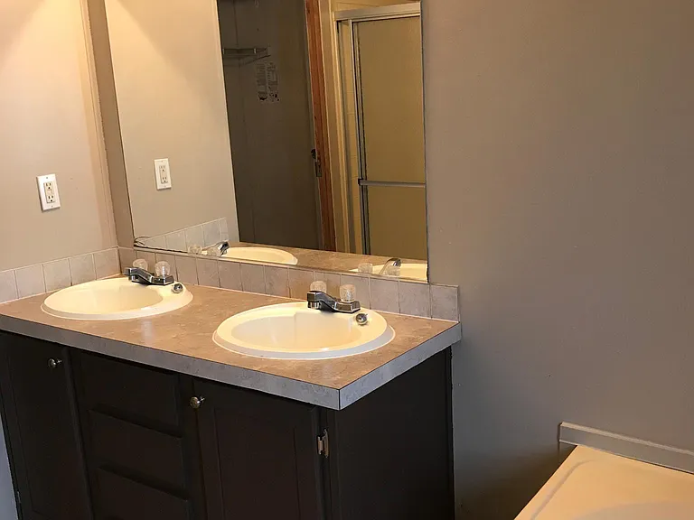 5595 Highway 90 E #126 — Photo 5