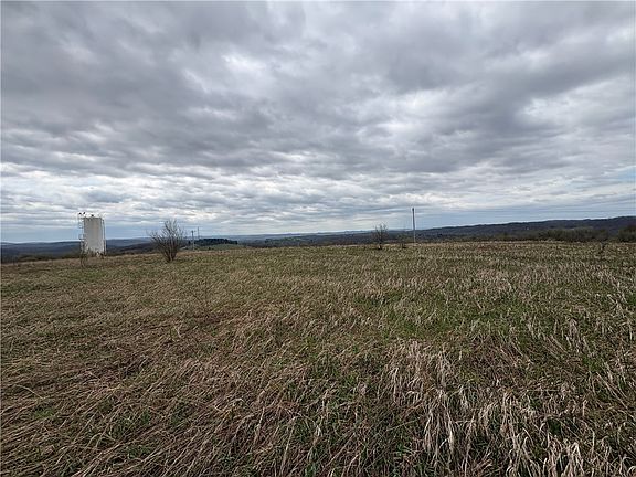 3rd image of Along Kilmer Rd