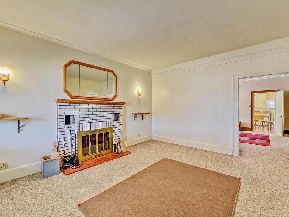 2198 N Benton Ave, Helena, MT 59601 Zillow