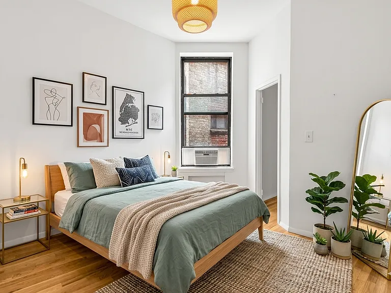 237 E 53rd St #3C — Photo 5