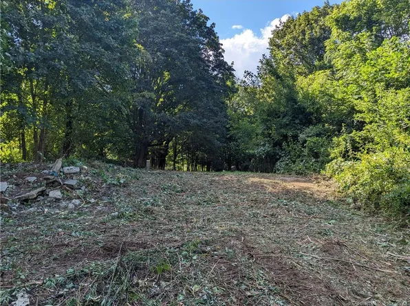 19.5 Card Street, Windham, CT 06226