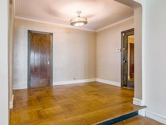 5th image of 255 W 23rd St APT 2CE
