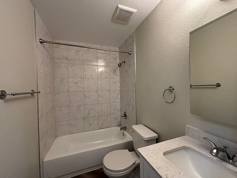 Chiricahua Loop 1115 — Photo 6