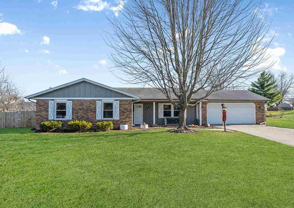 1st image of 417 Eagle Ct