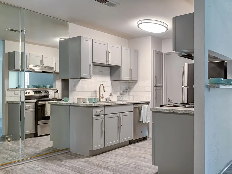 Villas At Waterchase — Photo 31