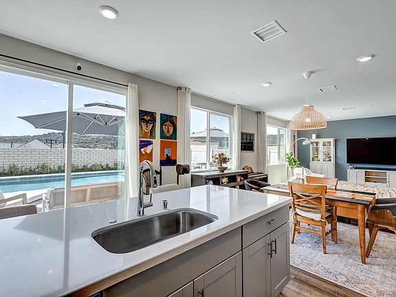 5th image of 28224 Blossom Ct