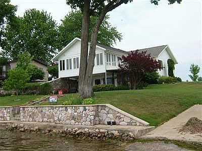 1st image of 61729 Crestlane Dr