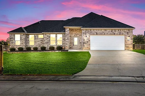 5401 Zephyr Ln Photo 1