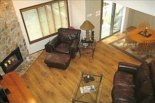 3rd image of 7076 Oak Brook Dr