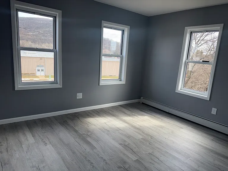 342 Bartlett St — Photo 13