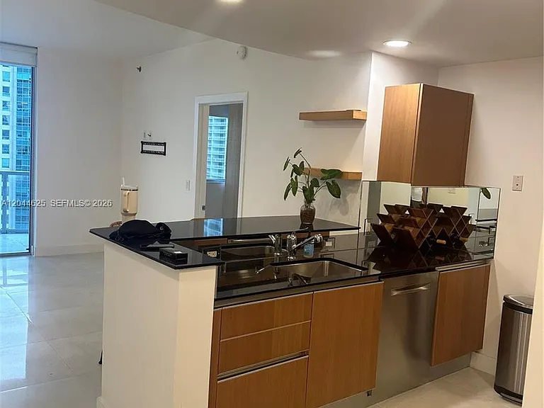 1060 Brickell Ave #2505 — Photo 8