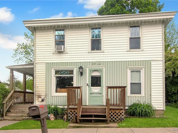 2710 Liberty St, Weedsport, NY 13166