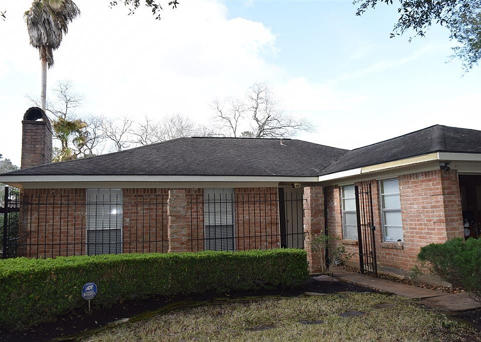 1st image of 2322 Stillmeadow Dr