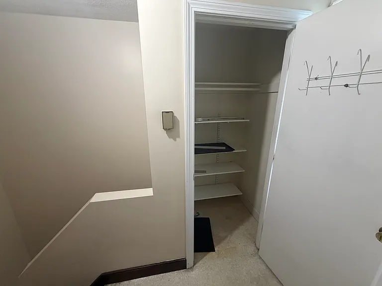 90 Sylvia St #2 — Photo 17