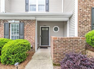 5810 Fox Ridge Ln, Winston Salem, NC 27104