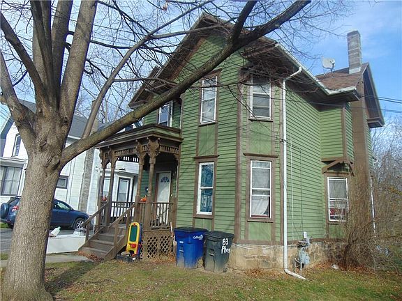 4th image of 271 Mason St