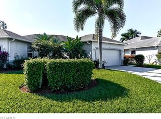 787 Crossfield Cir, Naples, FL 34104