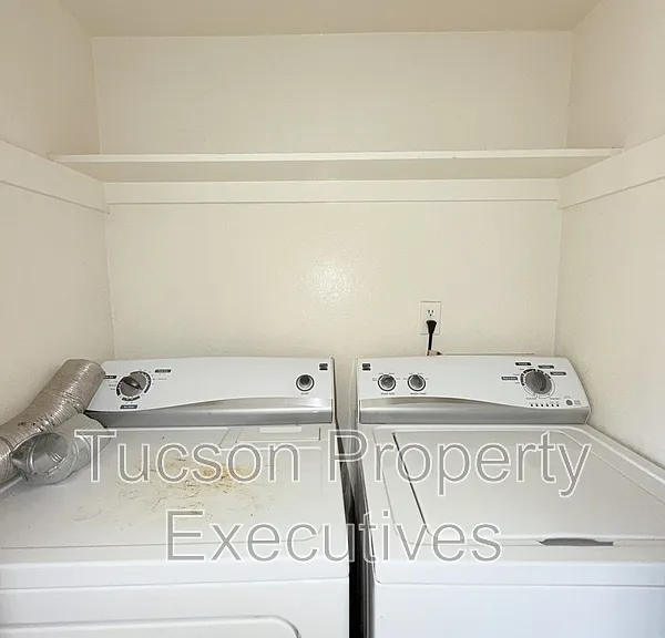 4901 E Pima St — Photo 10