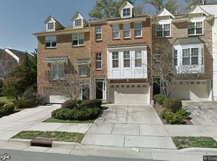 113 Vintage Dr, Chapel Hill, NC 27516
