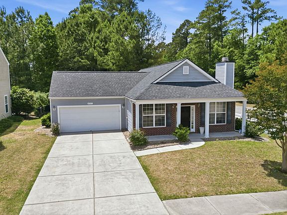 3rd image of 4757 Farm Lake Dr.