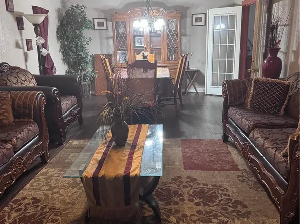 2519 Garapan St, Houston, TX 77091