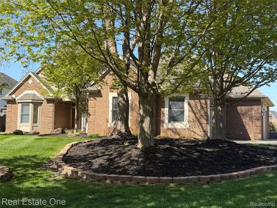 2616 Pebble Beach Dr, Oakland, MI, 48363