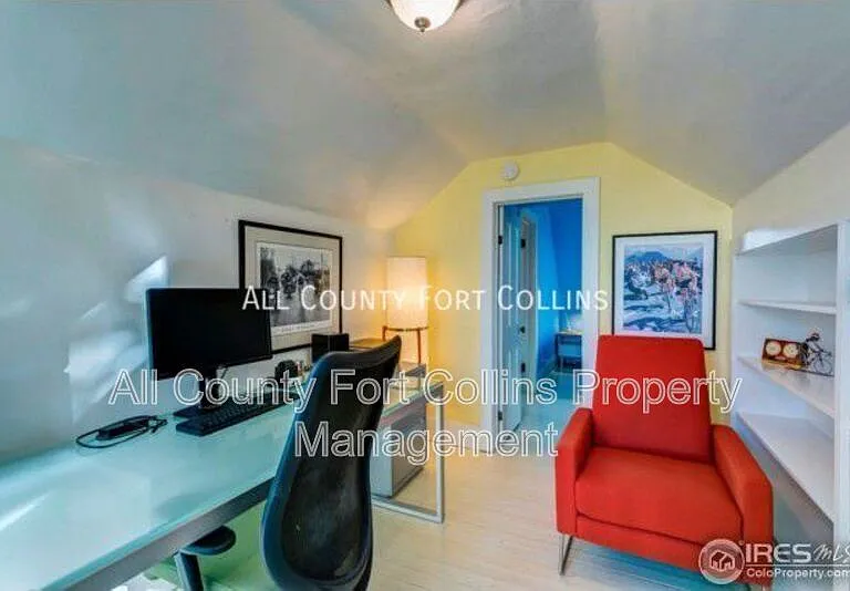 4237 Main St — Photo 13