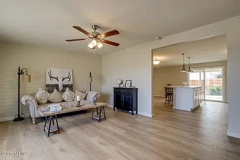 4 bed, 1500 sqft, $2,000 — Photo 3