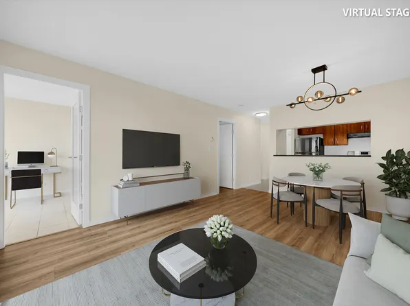 3663 Crowley Dr #2002, Vancouver, BC V5R 6H4