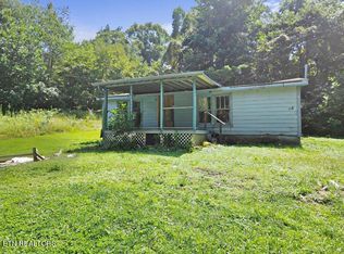 158 Herron Ln, Caryville, TN 37714