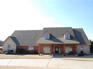 4600 Pebble Beach Dr, Norman, OK 73072