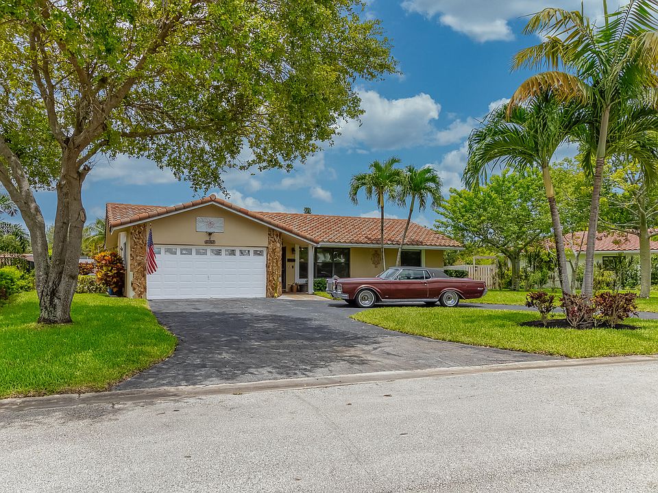 1st image of 10367 NW 42nd Drive