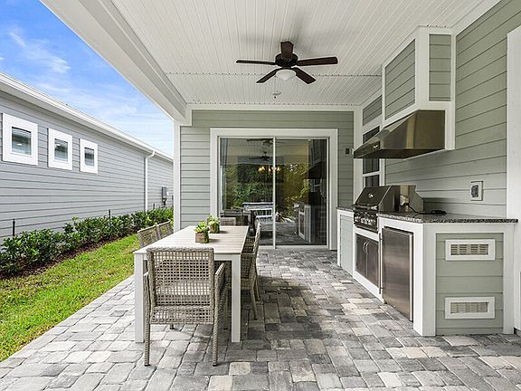 Photos are representative of the model home.