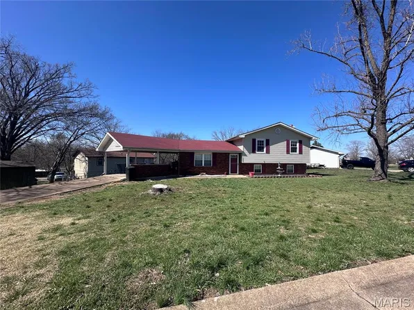 902 Pamela Ct, Park Hills, MO 63601